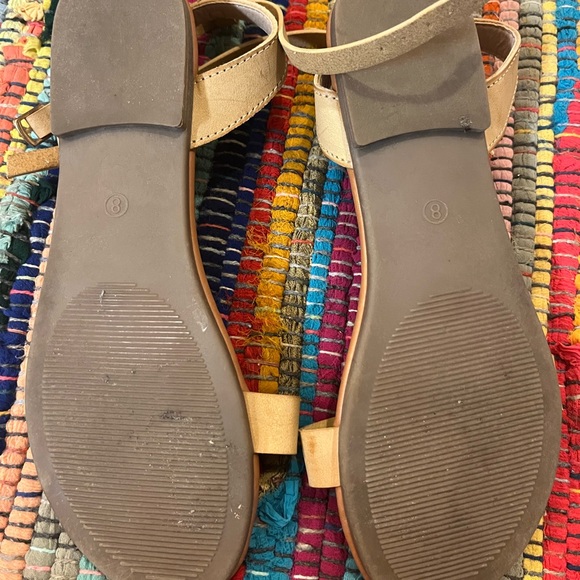Sandals - Picture 2 of 3